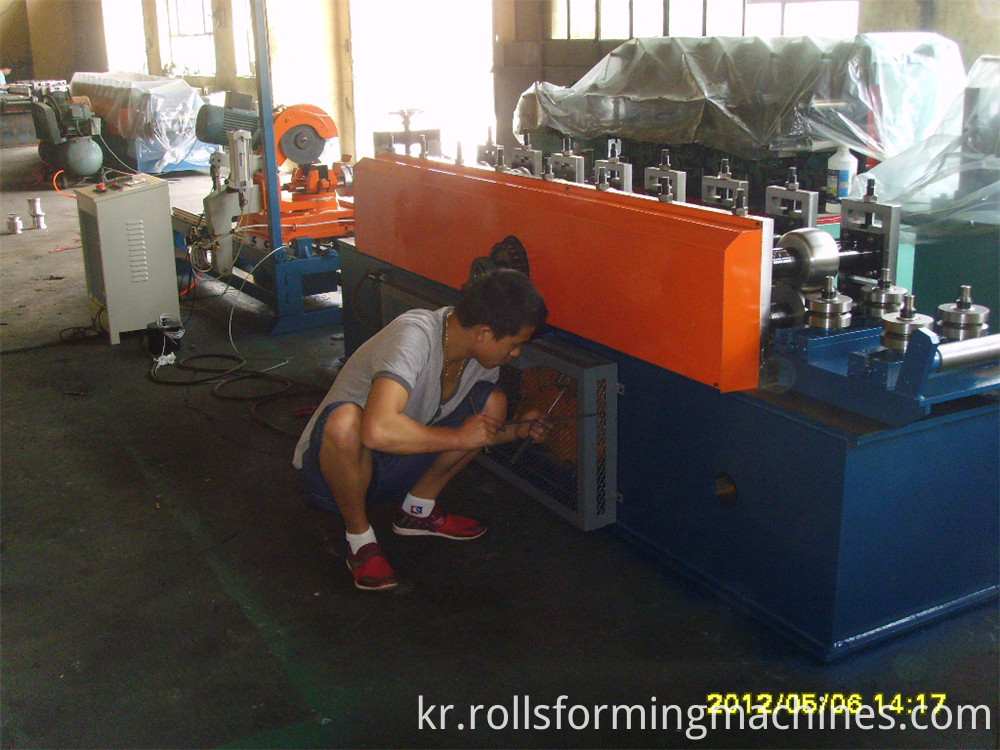welded pipe machine tracking cutting saw welded pipe machine tracking cutting saw